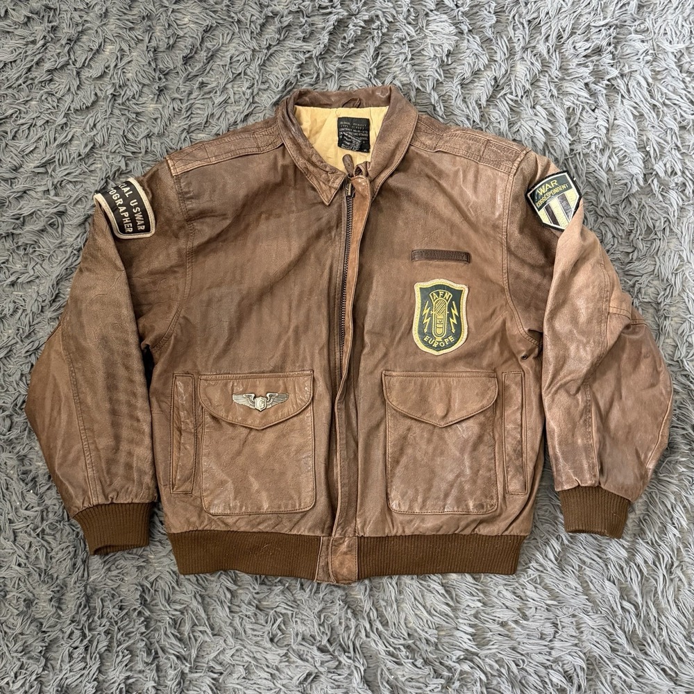Vintage Global Identity US War Photographer  Leather Bomber Jacket Size Medium